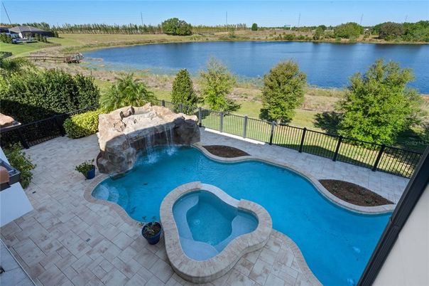 Exterior, Pool, Water