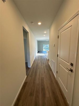 Interior, Recessed Lighting, Wood Texture Flooring