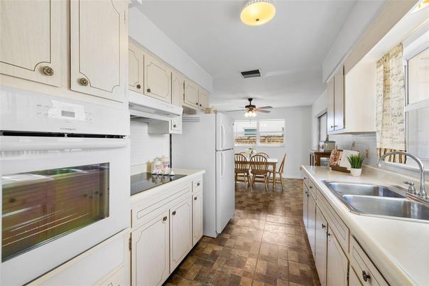 Dining room, Interior, Kitchen