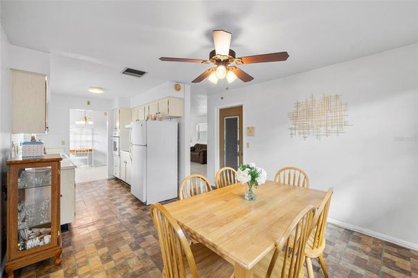 Dining room, Interior, Kitchen, Pendant Lights