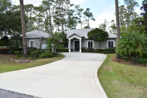 Backyard, Exterior, Facade, Ranch
