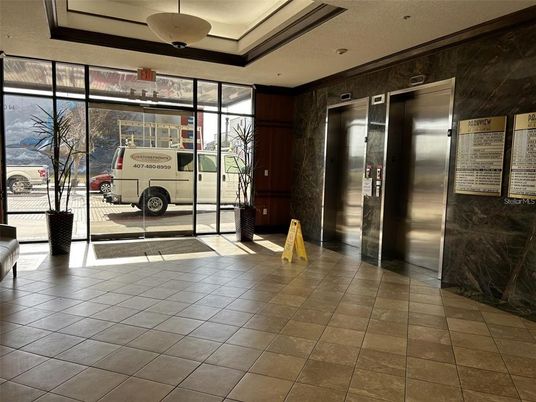 Elevator, Interior