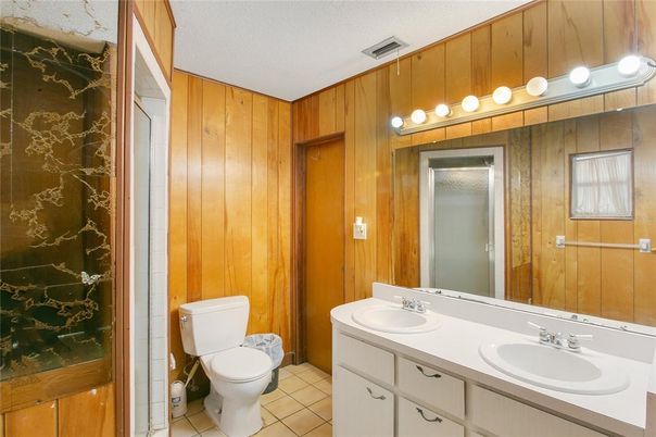 Bathroom, Dual Sink Vanities, Interior, Wooden Walls