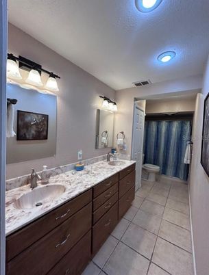 Bathroom, Dual Sink Vanities, Interior