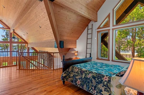 Bedroom, Interior, Wooden Beams, Wooden Ceilings, Wood Texture Flooring
