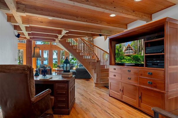 Home Office, Interior, Recessed Lighting, Wooden Beams, Wooden Ceilings, Wood Texture Flooring
