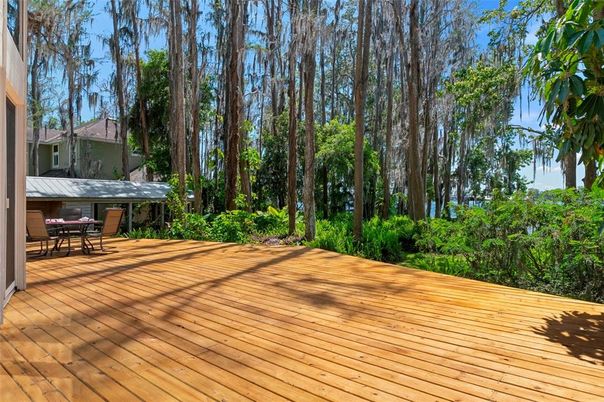Exterior, Wood Texture Flooring