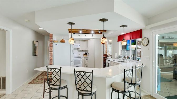Interior, Kitchen, Pendant Lights, Recessed Lighting