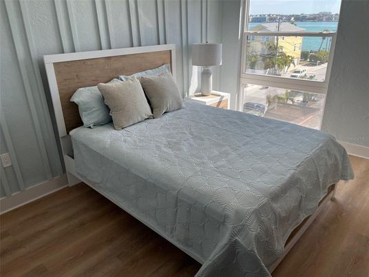 Bedroom, Interior, Water, Wood Texture Flooring