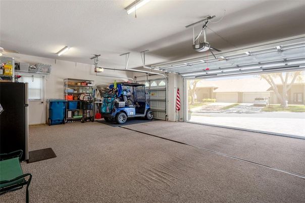 Garage, Interior