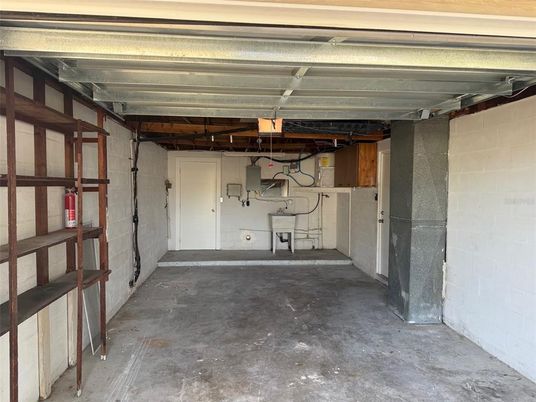 Garage, Interior