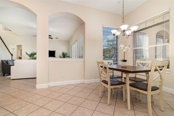 Chandelier, Dining room, Interior