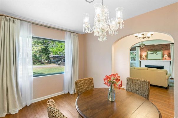 Chandelier, Dining room, Interior, Living room, Wood Texture Flooring