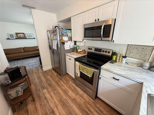 Interior, Kitchen, Wood Texture Flooring