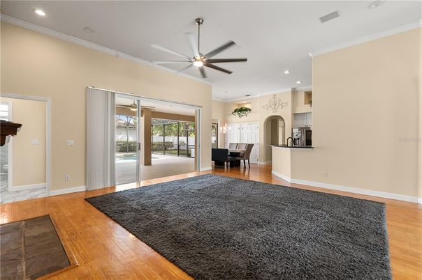 Dining room, Interior, Kitchen, Recessed Lighting, Wood Texture Flooring