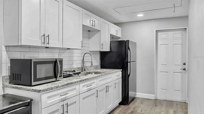 Interior, Kitchen, Recessed Lighting, Wood Texture Flooring