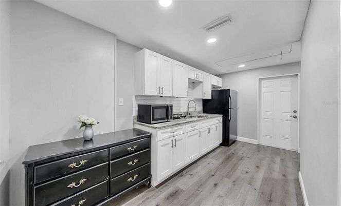 Interior, Kitchen, Recessed Lighting, Wood Texture Flooring