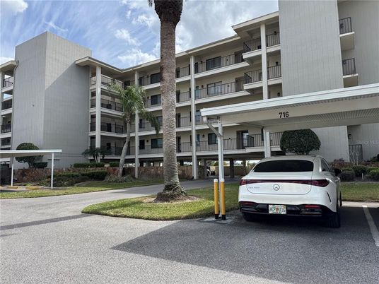 Exterior, Facade, Condo Building