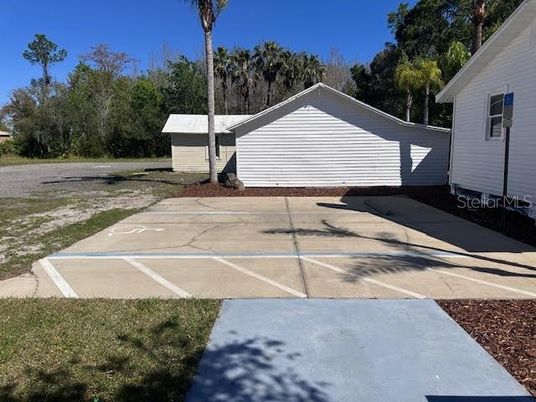 Detached Garage, Exterior