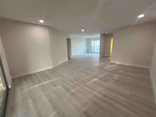 Empty room, Interior, Recessed Lighting, Wood Texture Flooring