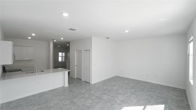 Empty room, Interior, Kitchen, Recessed Lighting
