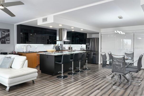 Dining room, Interior, Kitchen, Pendant Lights, Recessed Lighting, Stainless Steel Appliances, Wood Texture Flooring