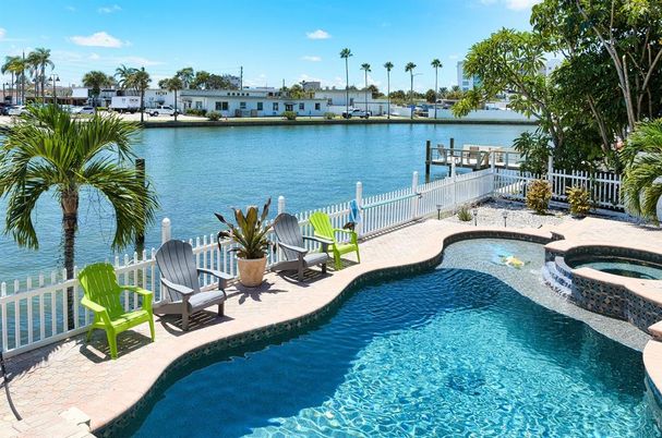 Exterior, Lake, Pool