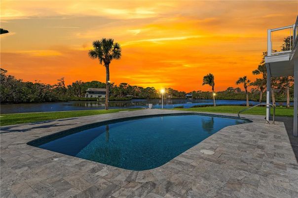 Exterior, Lake, Pool
