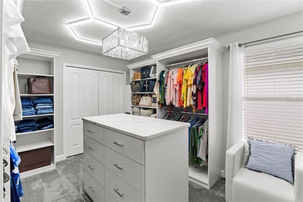 Chandelier, Interior, Walk-in Closets