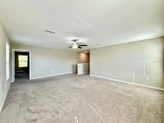 Empty room, Interior, Recessed Lighting