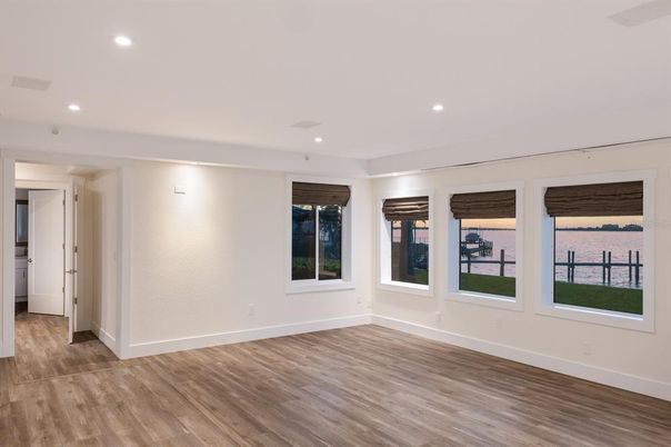 Empty room, Interior, Recessed Lighting, Water, Wood Texture Flooring