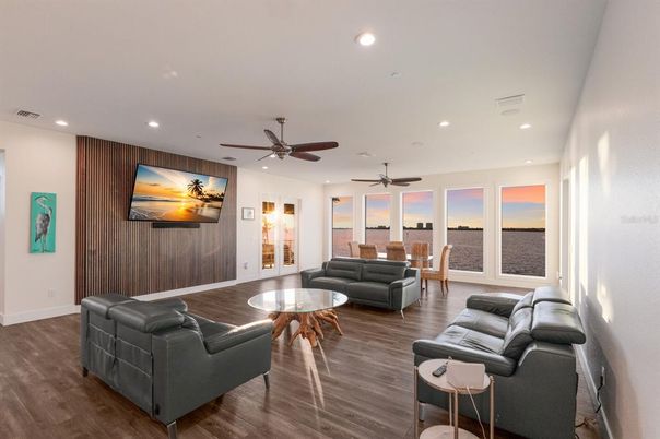 Interior, Living room, Recessed Lighting, Water, Wood Texture Flooring