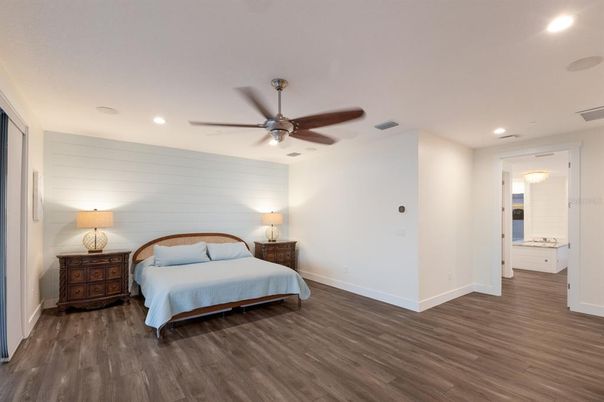 Bedroom, Interior, Recessed Lighting, Wood Texture Flooring