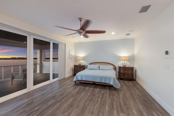 Bedroom, Interior, Recessed Lighting, Water, Wood Texture Flooring