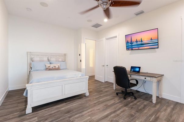 Bedroom, Home Office, Interior, Recessed Lighting, Wood Texture Flooring
