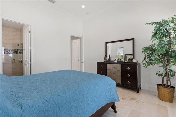 Bathroom, Bedroom, Interior, Recessed Lighting