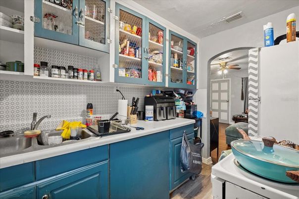 Interior, Kitchen, Wood Texture Flooring