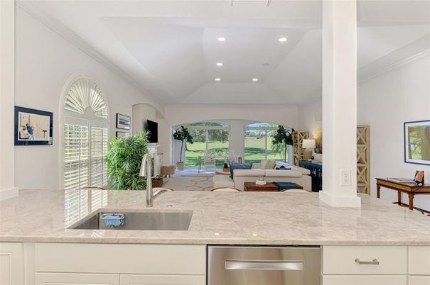 Dining room, Interior, Living room, Recessed Lighting