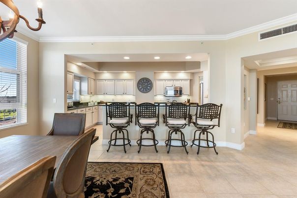 Dining room, Interior, Kitchen, Recessed Lighting, Stainless Steel Appliances