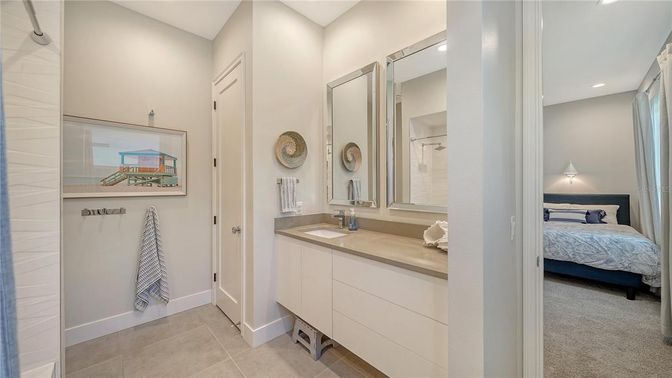 Bathroom, Bedroom, Interior, Recessed Lighting