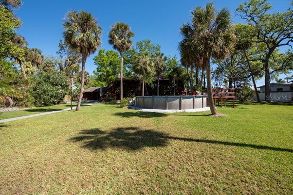 Backyard, Exterior, Pool