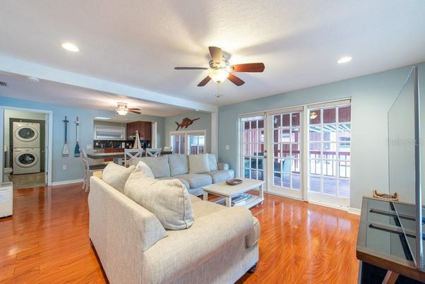 Dining room, Interior, Living room, Recessed Lighting, Wood Texture Flooring