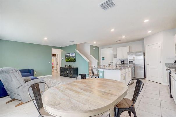 Dining room, Interior, Kitchen, Recessed Lighting, Stainless Steel Appliances