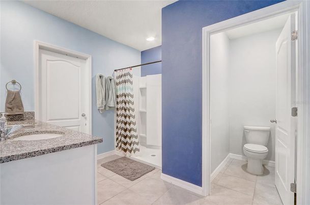 Bathroom, Interior, Recessed Lighting
