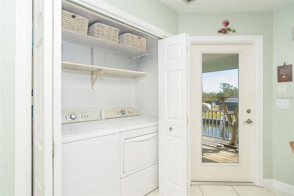 Interior, Utility Closets, Washer