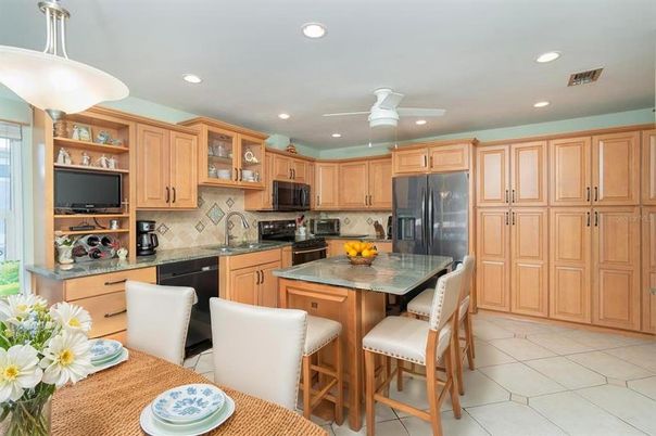 Interior, Kitchen, Recessed Lighting