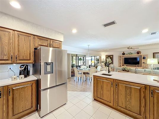 Dining room, Interior, Kitchen, Living room, Pendant Lights, Recessed Lighting, Wood Texture Flooring