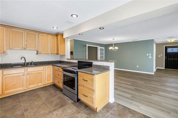 Chandelier, Interior, Kitchen, Recessed Lighting, Wood Texture Flooring