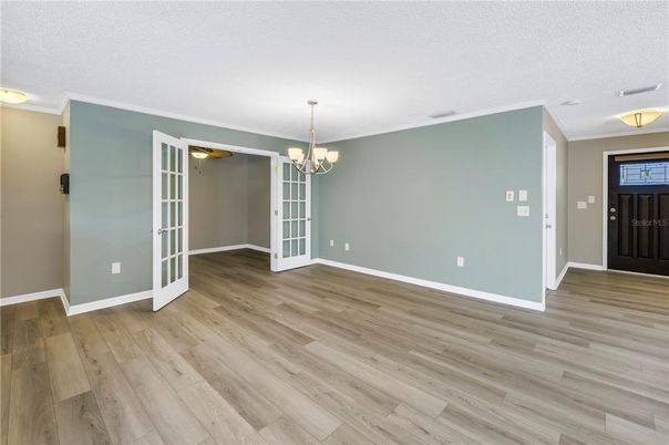 Chandelier, Empty room, Interior, Wood Texture Flooring