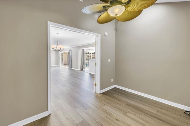 Chandelier, Empty room, Interior, Wood Texture Flooring